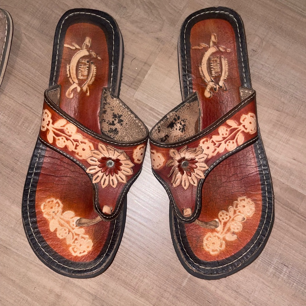 Mexican Red Brown Leather Floral Sandals